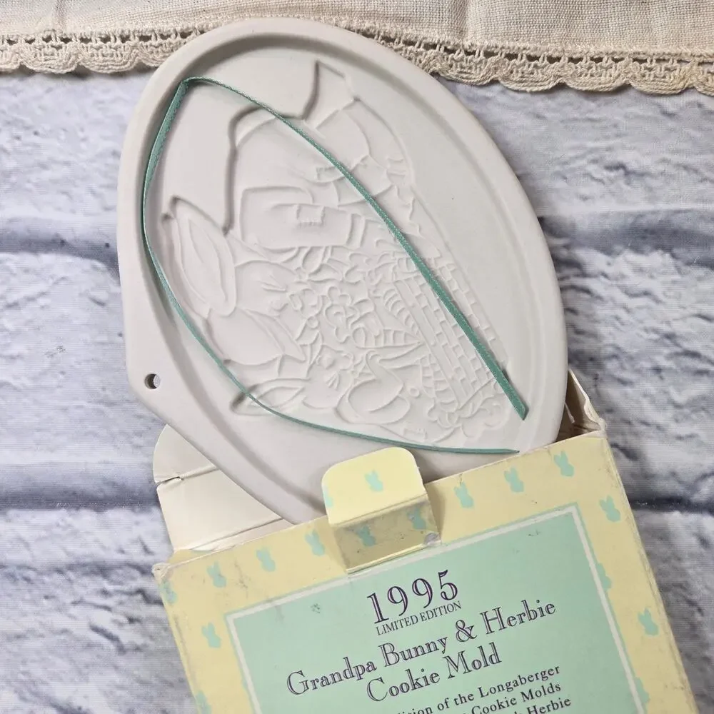Unused Vintage Set of 2 Longaberger Easter Cookie Chocolate Molds 1995 & 1996